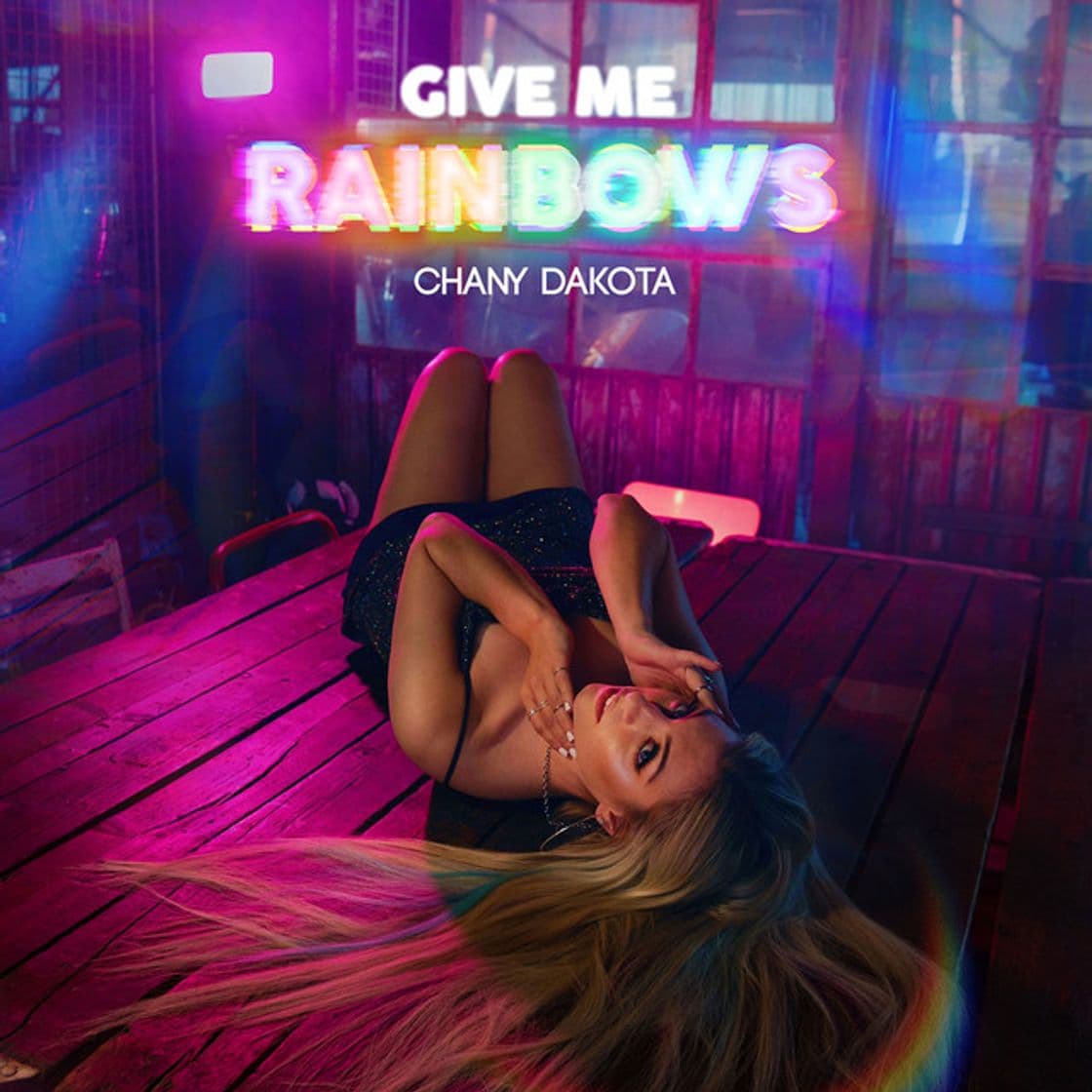 Canción Give Me Rainbows