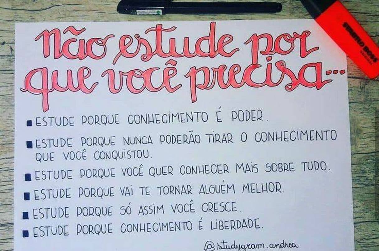 Moda Não se cobre tanto! 📚✨