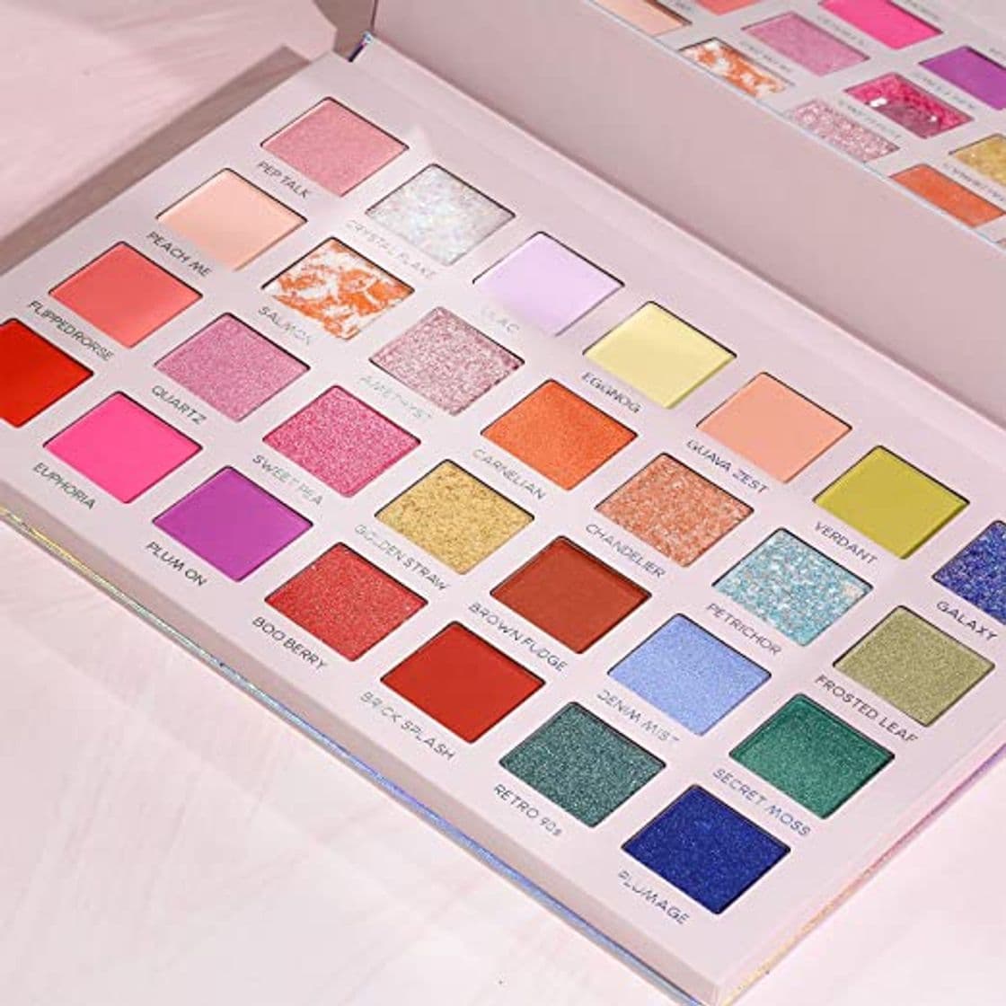 Product Paleta de sombras de ojos de maquillaje Pudaier