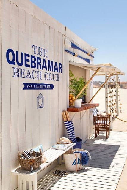 Lugar Quebramar Beach Bar