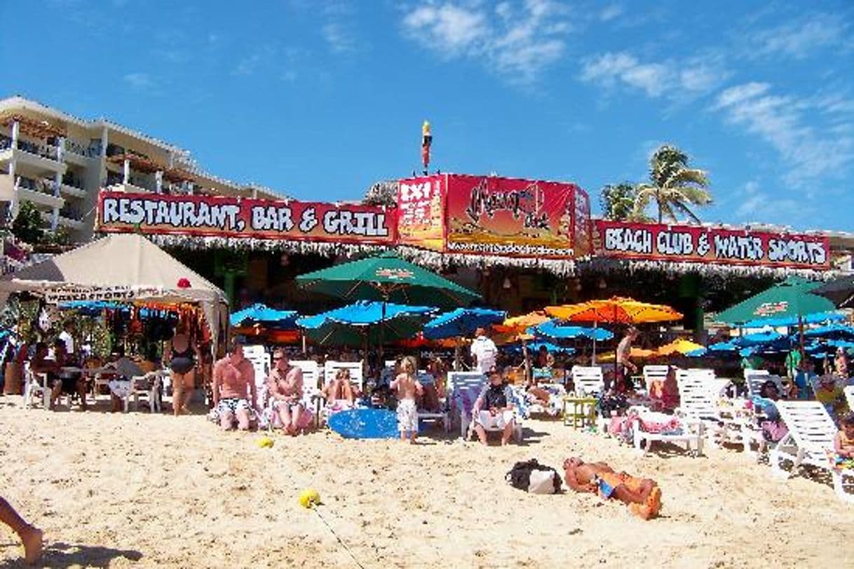 Restaurantes Mango Deck Restaurant, Bar & Beach Club