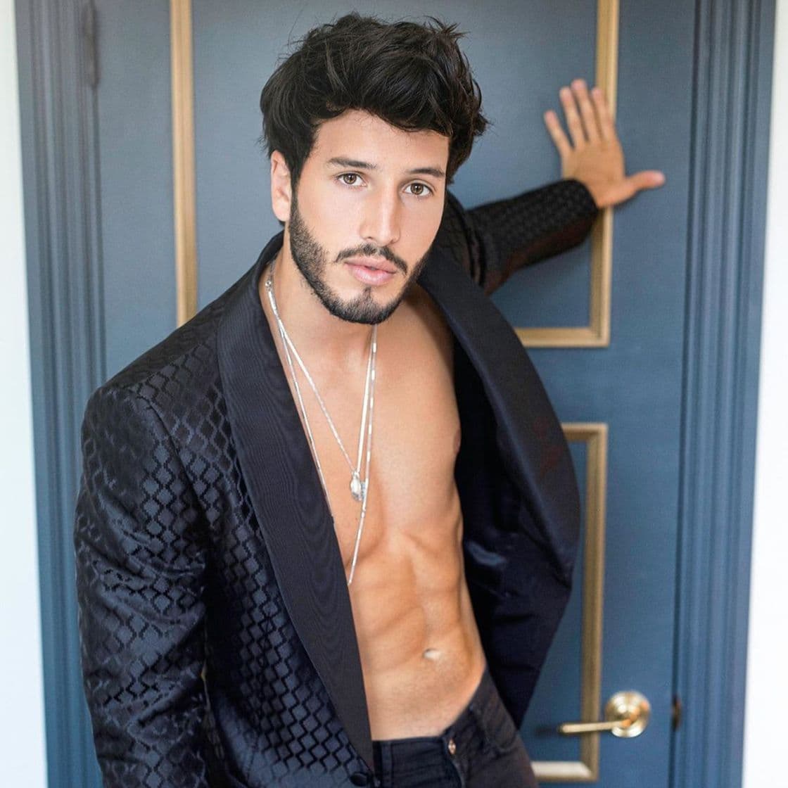 Music Sebastian Yatra