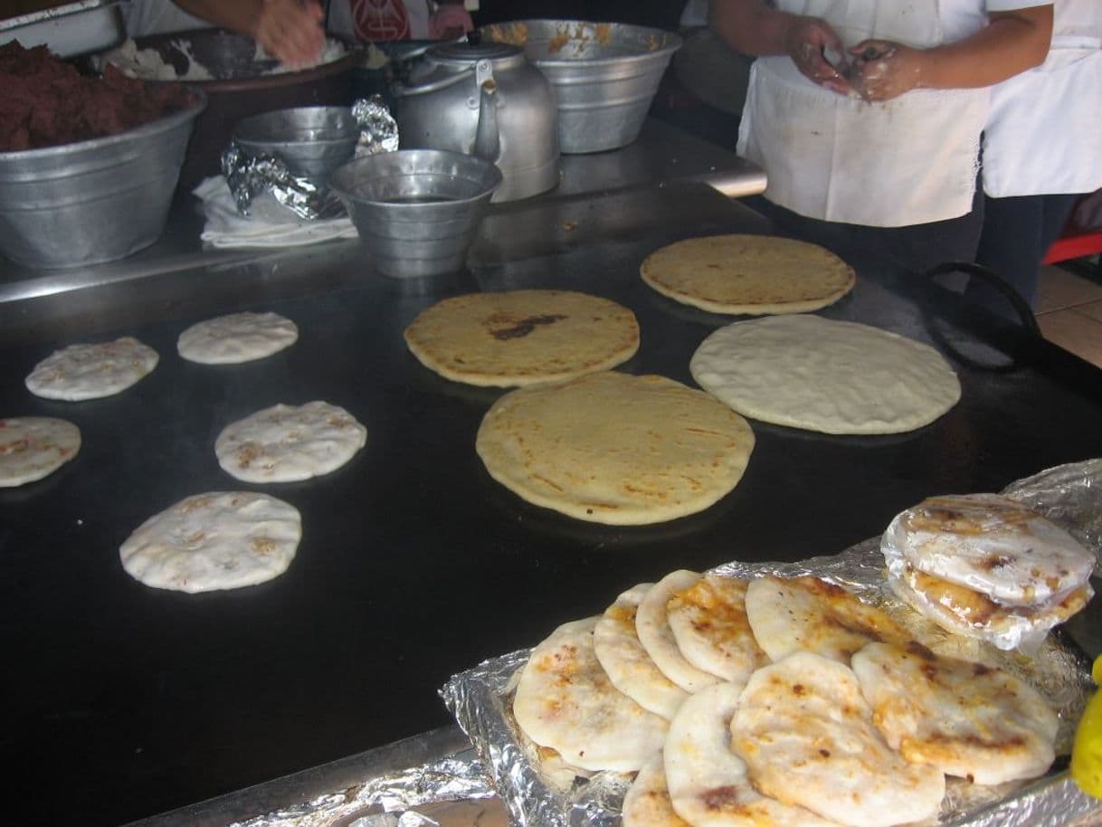 Restaurantes Pupusería Autopista