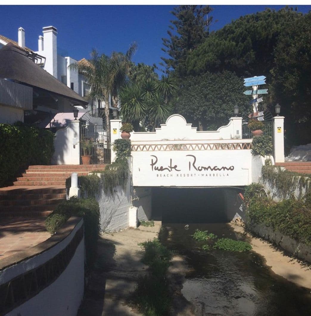 Place Puente Romano Marbella