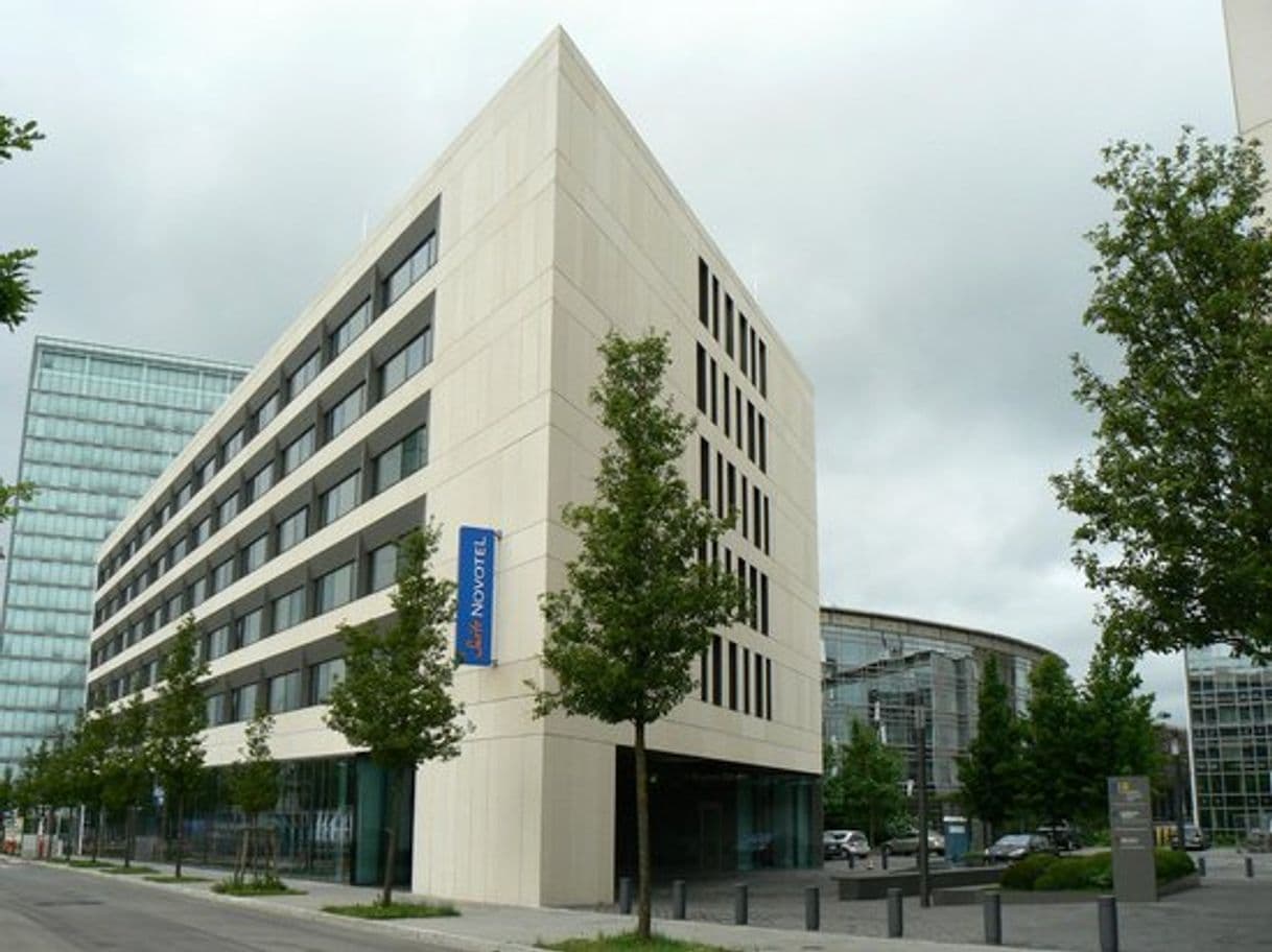 Place Novotel Suites Luxembourg