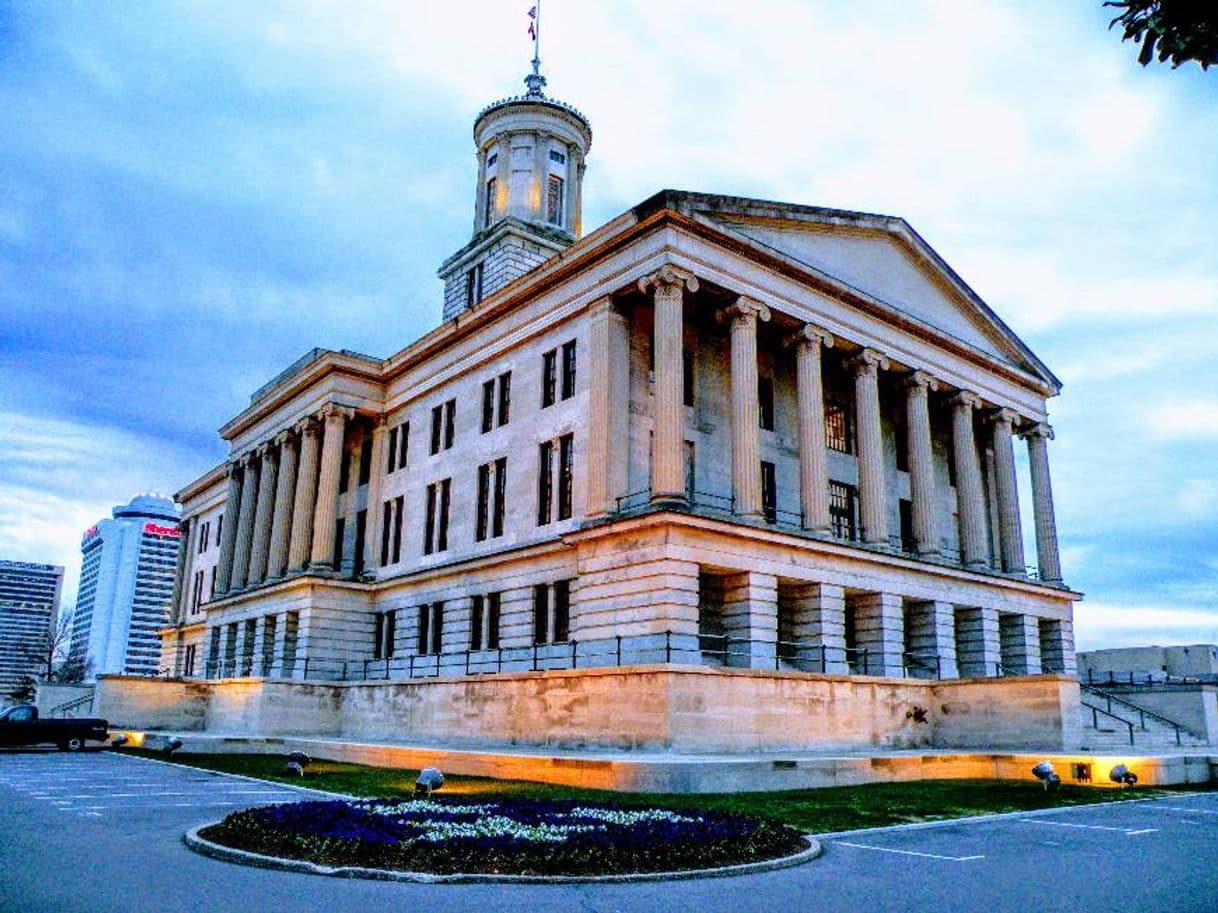 Lugar Tennessee State Capitol