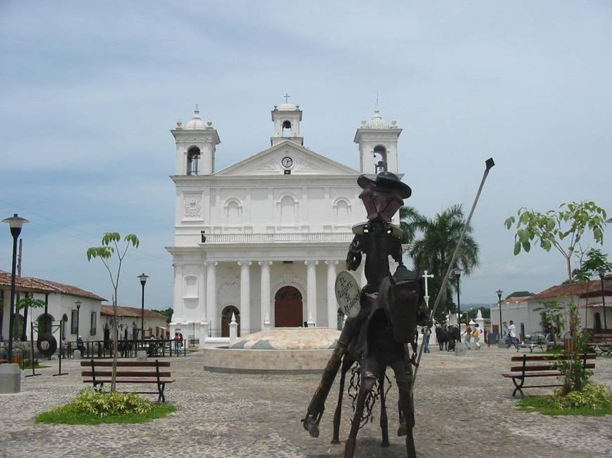 Place Suchitoto