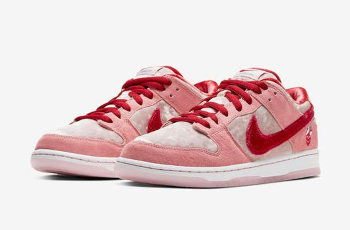 Product Nike sb dunk strangerlove