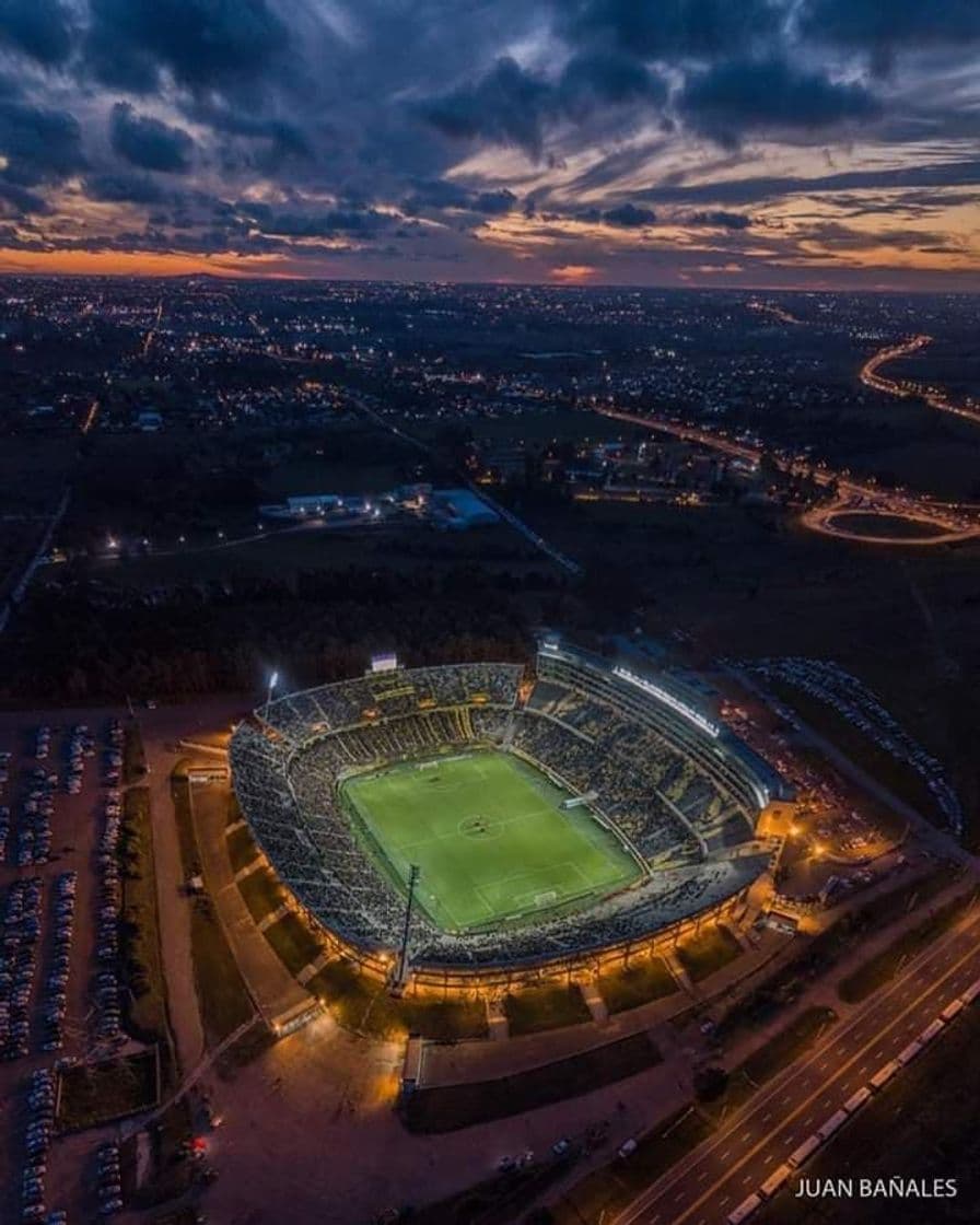 Place Estádio Campeón del Siglo