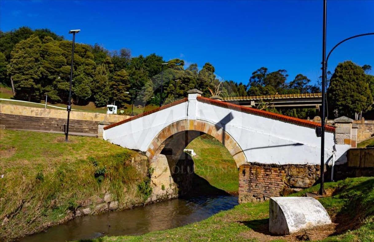 Moda Puente de Boyacá - Un altar a la patria