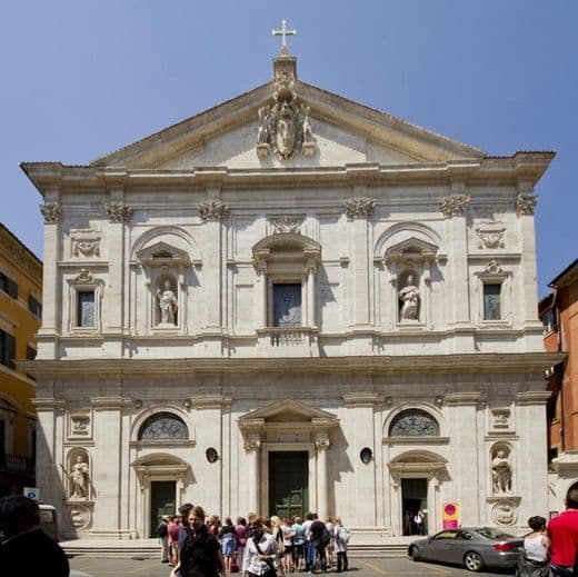 Place Iglesia de San Luis de los Franceses