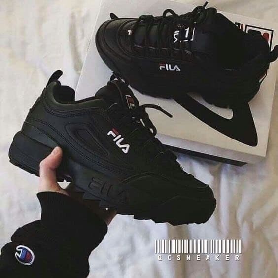 Moda Fila negras