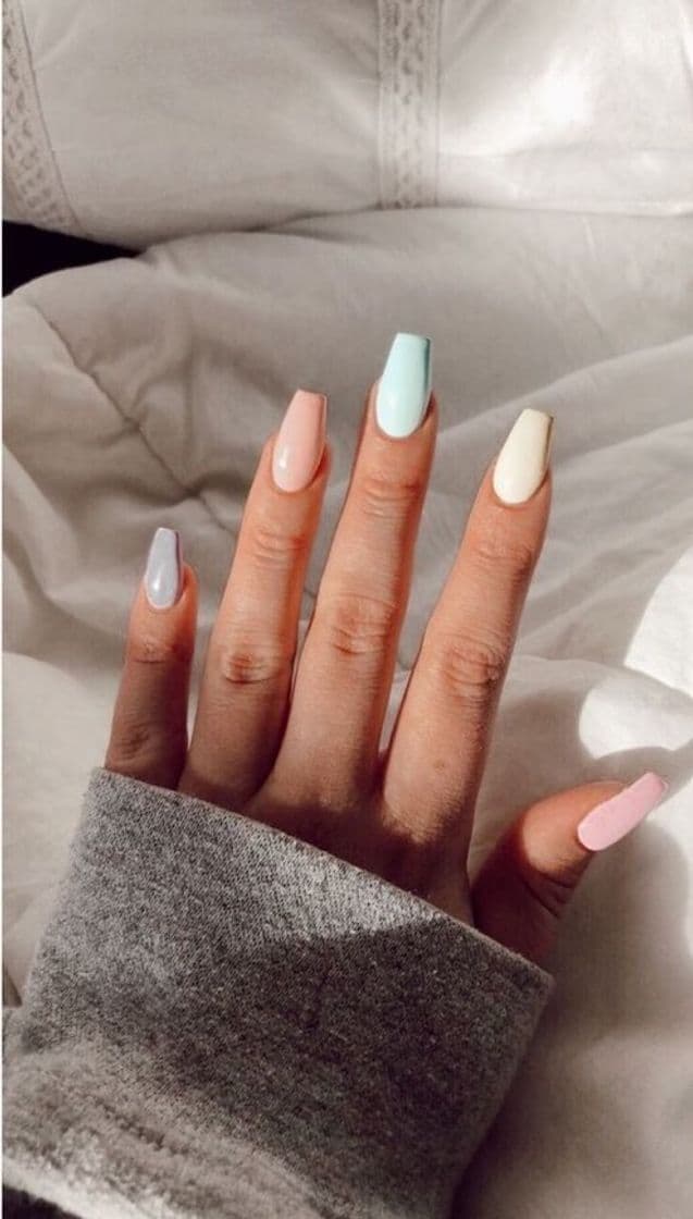 Moda Uñas De Colores Pastel 🤍