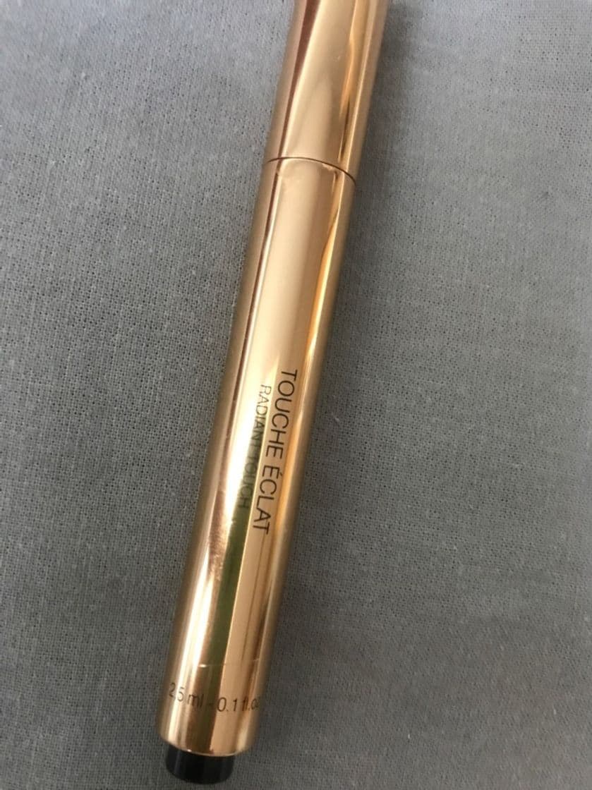 Moda Corrector Iluminador Touche Éclat Yves Saint Laurent · Yves Saint ...