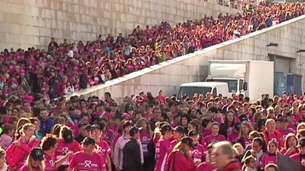 Fashion VI CARRERA SOLIDARIA DEL CÁNCER DE MAMA DE BIZKAIA