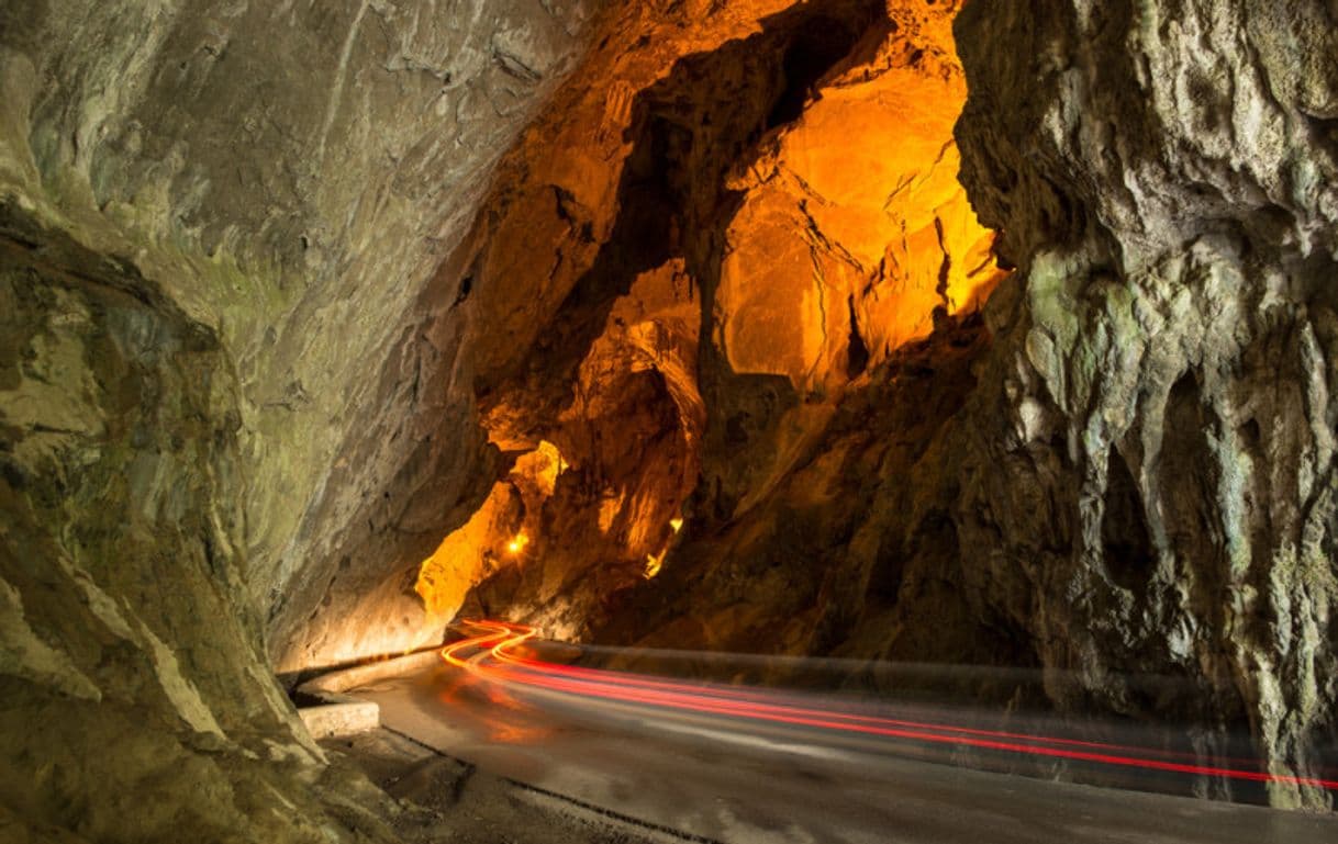 Place Cueva del Agua