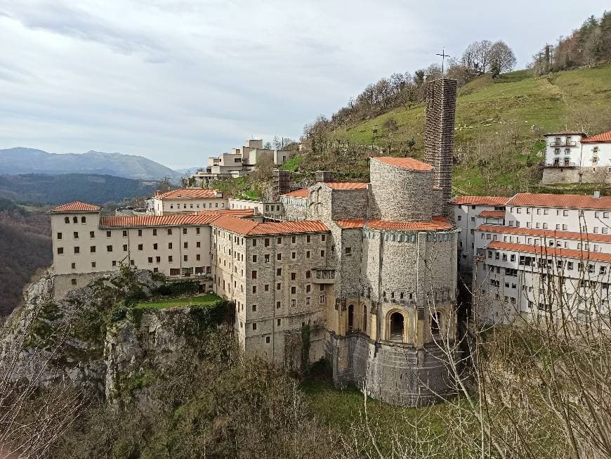 Place Santuario de Arantzazu