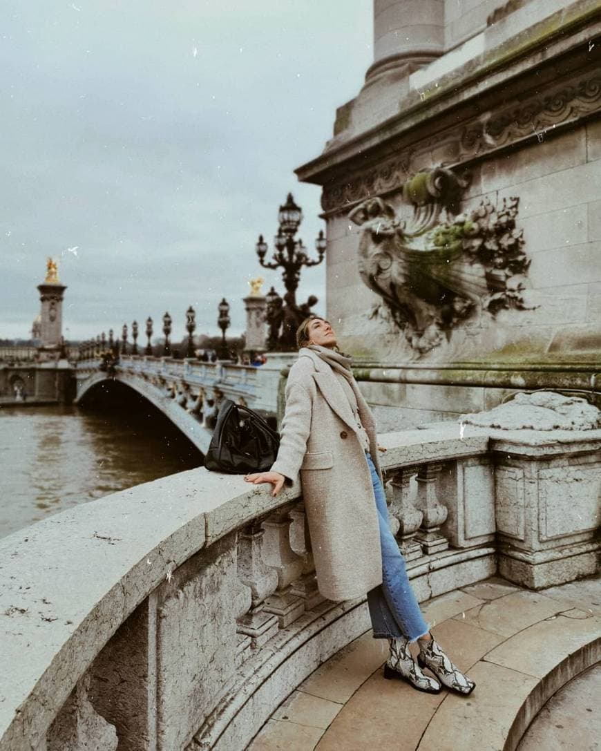 Place Pont Alexandre III