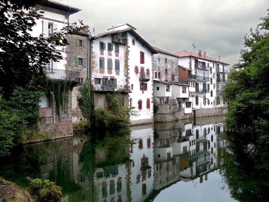 Place Elizondo