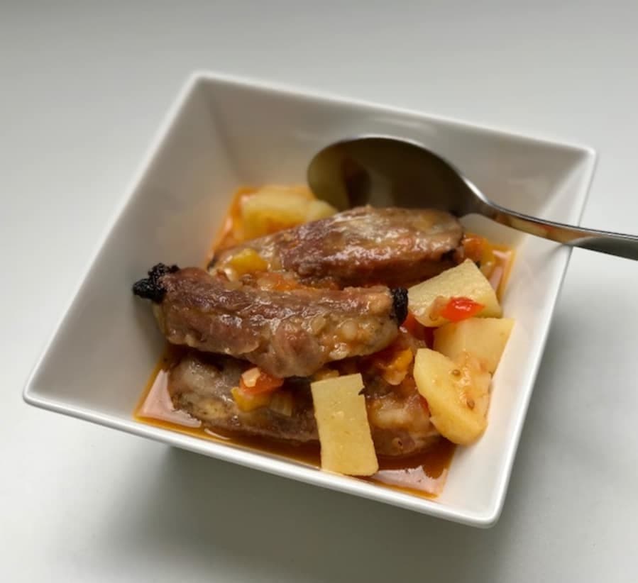 Moda Patatas guisadas con costillas de ternera