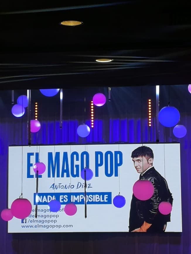 Moda NADA ES IMPOSIBLE - El Mago Pop | Teatro Victória