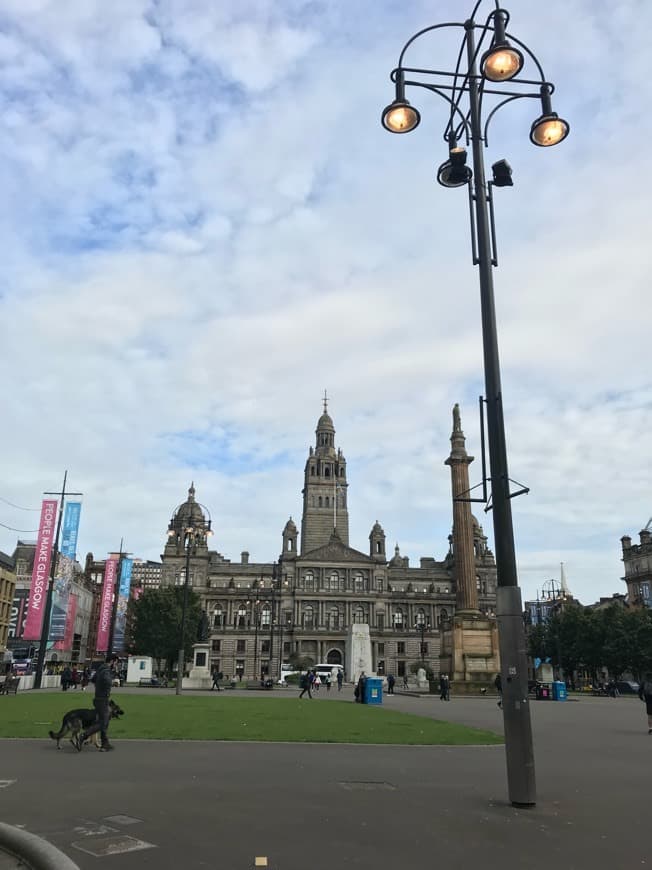 Lugar George Square