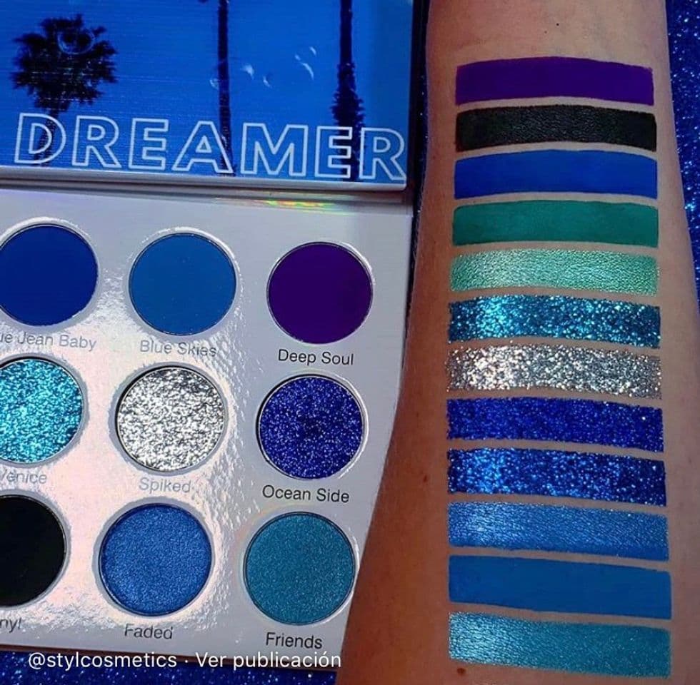 Producto Day Dreamer Eyeshadow Palette ⛅️