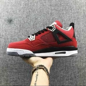 Product NIKE AIR JORDAN 4 RETRO