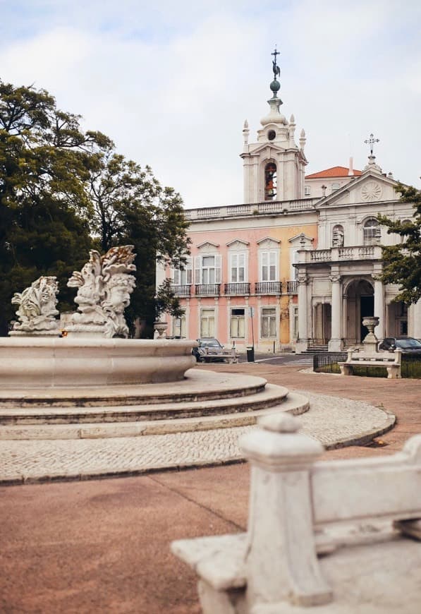 Place Largo das Necessidades