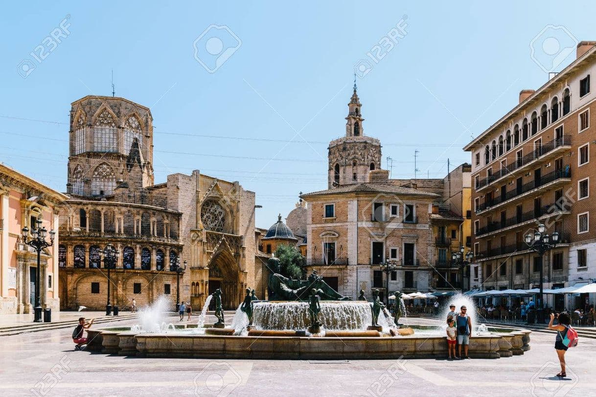 Lugar Plaza de la Virgen