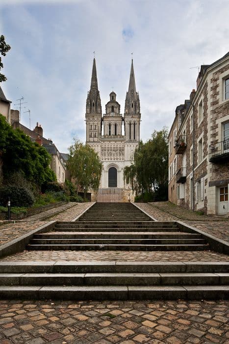 Place Cathédrale Saint-Maurice d'Angers