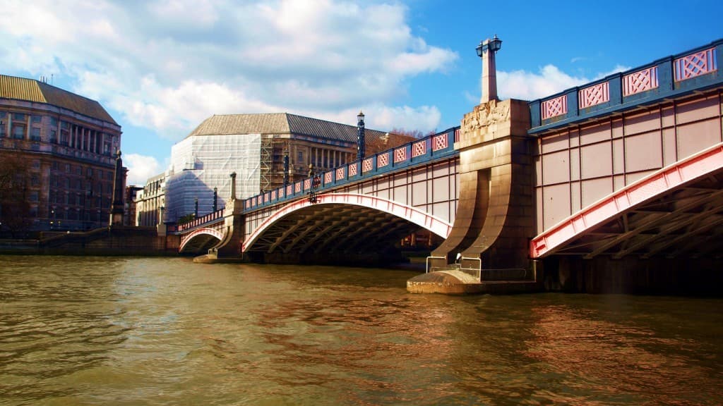 Place Puente de Lambeth