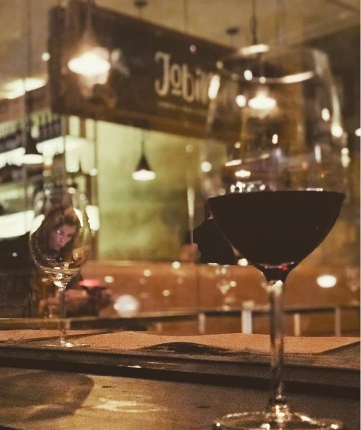 Restaurantes Jobim - Vinhos • Bar • Petiscos