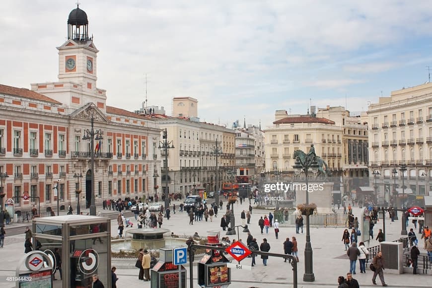 Place Plaza Puerta del Sol