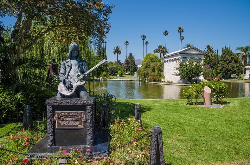 Place Hollywood Forever Cemetery