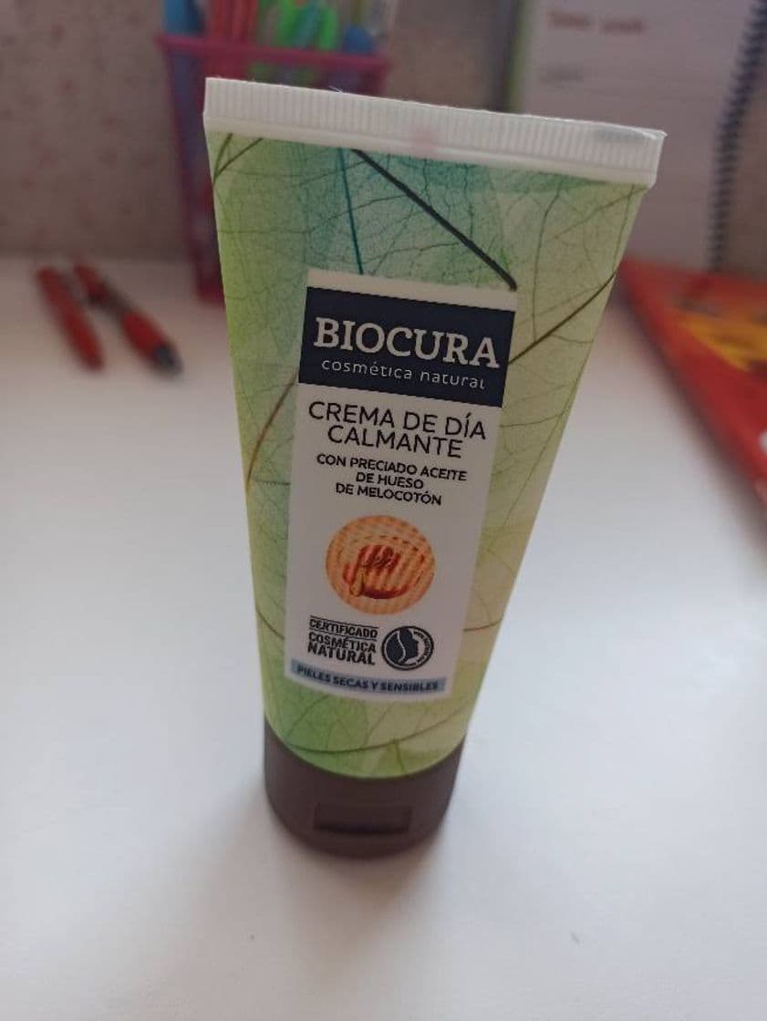 Moda Crema de día con aceite de hueso de melocotón🍑