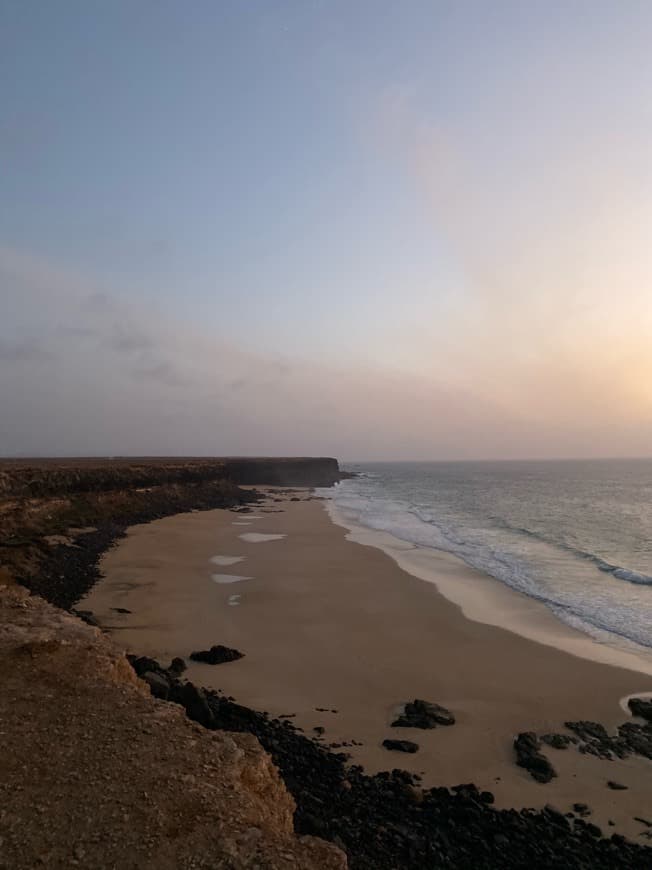 Lugar Playa El Aljibe de la Cueva