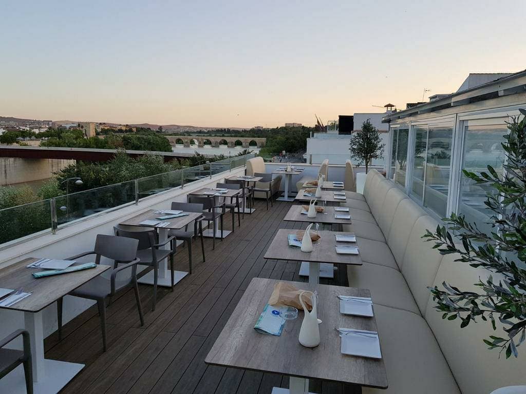 Restaurants La Taberna del Río