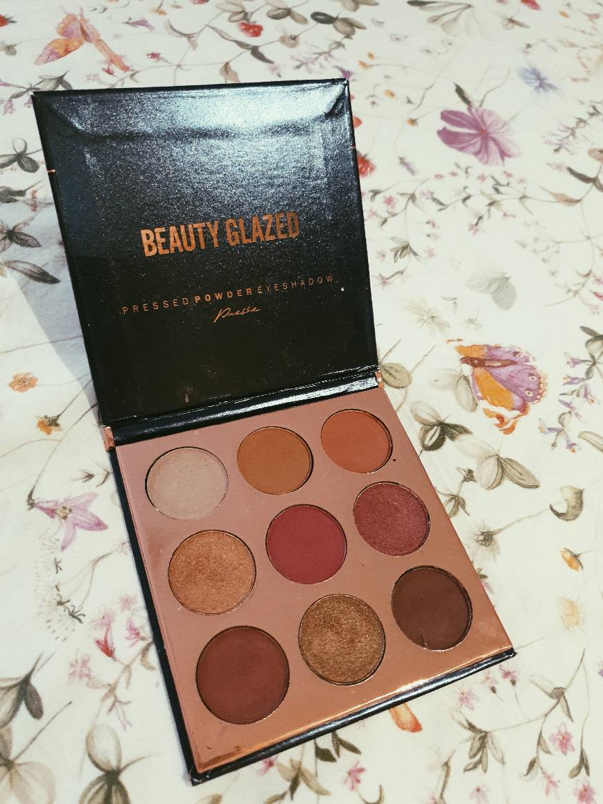 Moda Amazon.com : Beauty Glazed Eyeshadow Palette Pigmented Colors ...