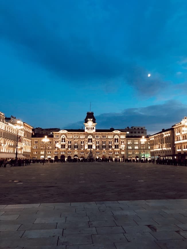 Lugar Piazza Unità d'Italia