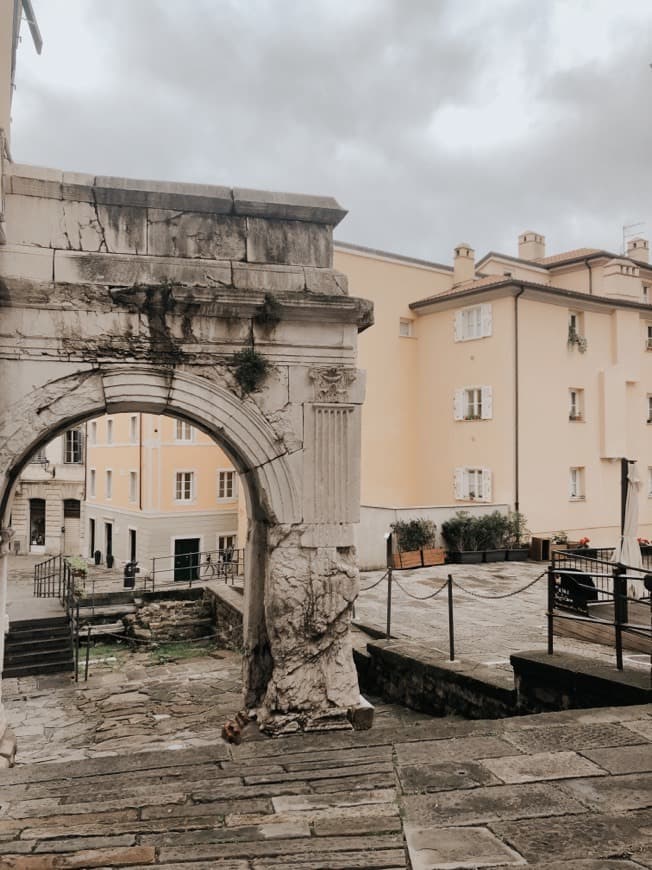 Lugar Arco di Riccardo