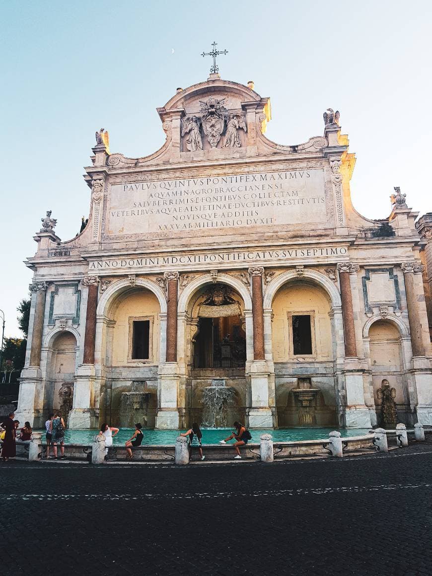 Lugar Fontana dell'Acqua Paola