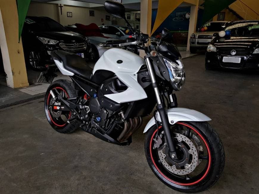 Producto Yamaha XJ6