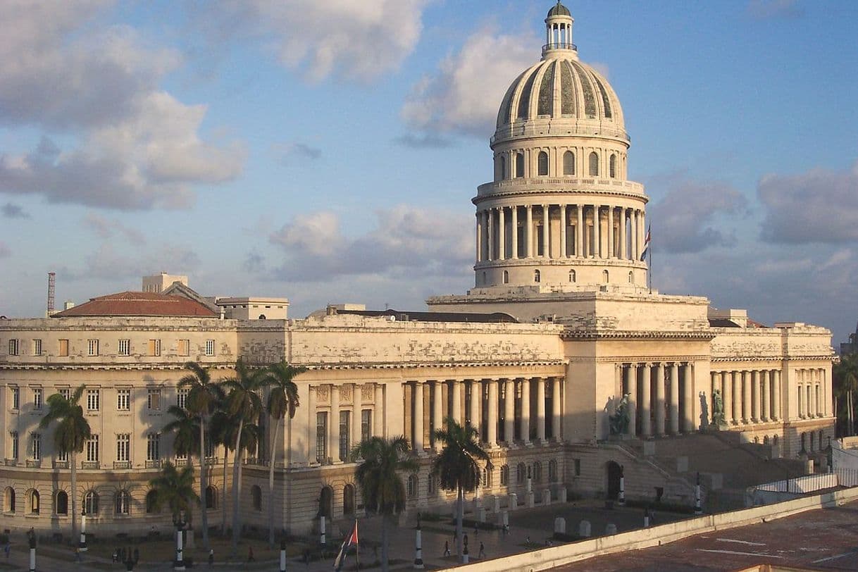 Place Capitolio Habana