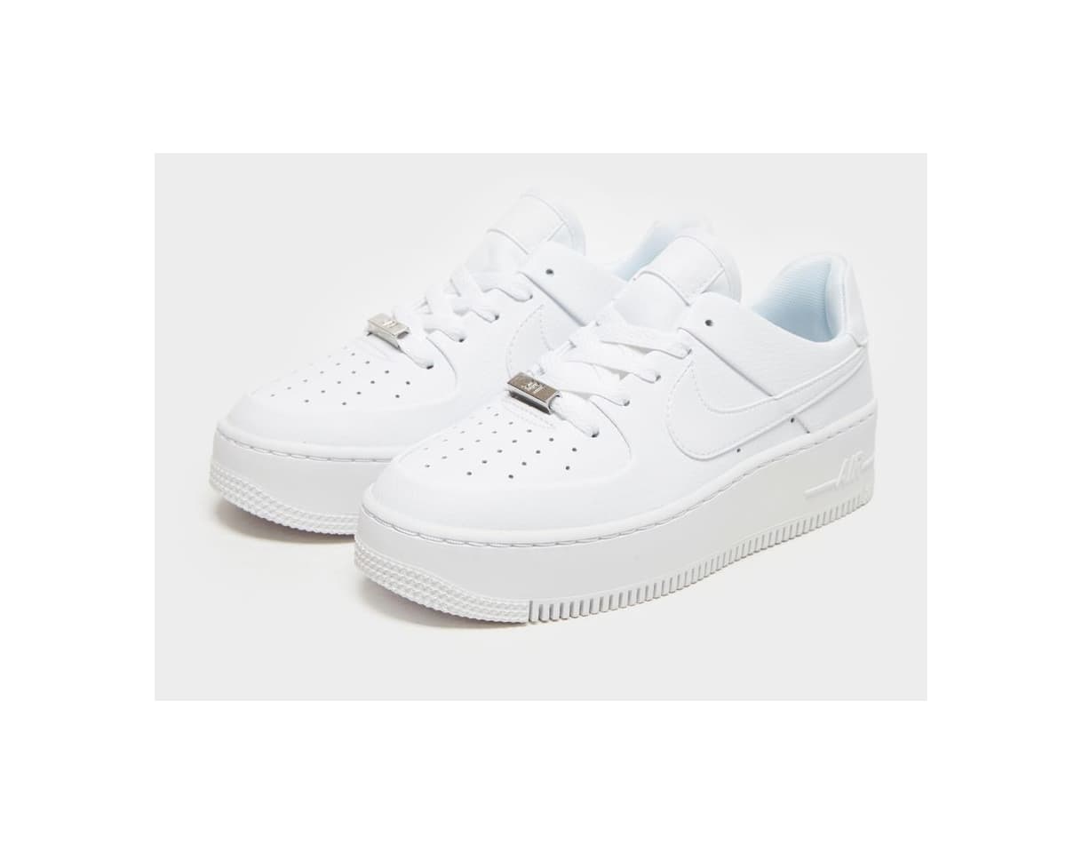 Producto Compra Nike Air Force 1 Sage Low en Blanco