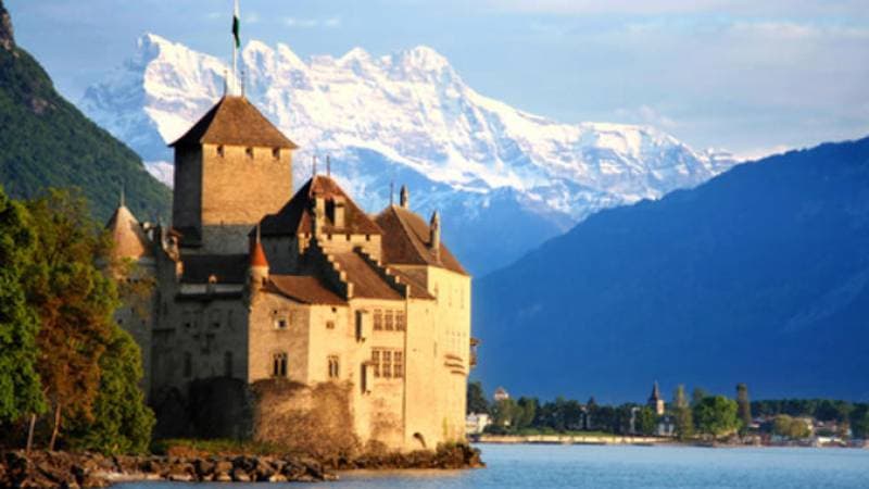 Place Montreux-Château