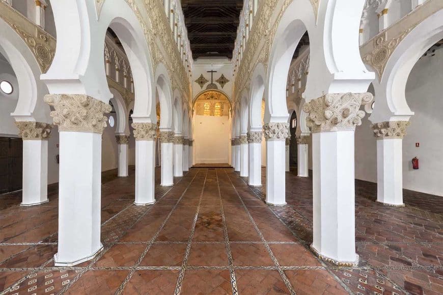 Place Sinagoga de Santa María La Blanca