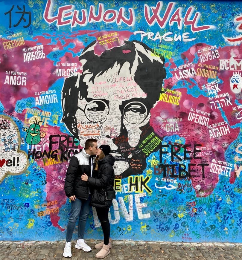 Place John Lennon Wall