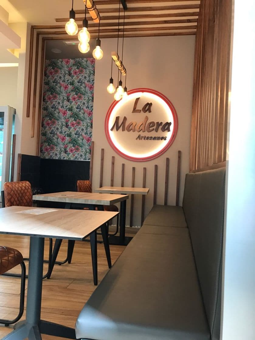 Restaurants La Madera - Panadería y Pastelería Artesanal