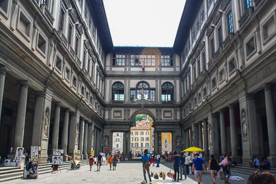 Lugar Uffizi Gallery